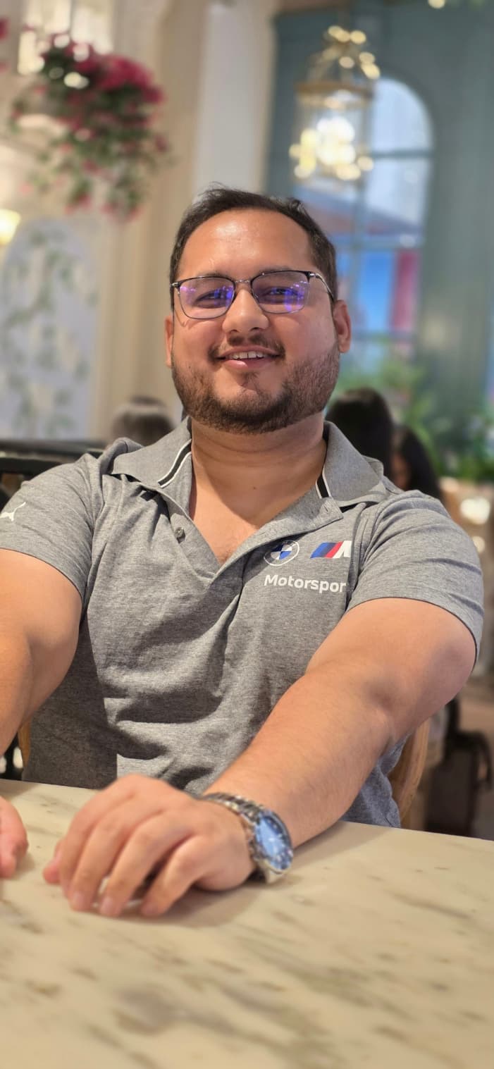 Shrey Alkhaniya, Senior Software Engineer